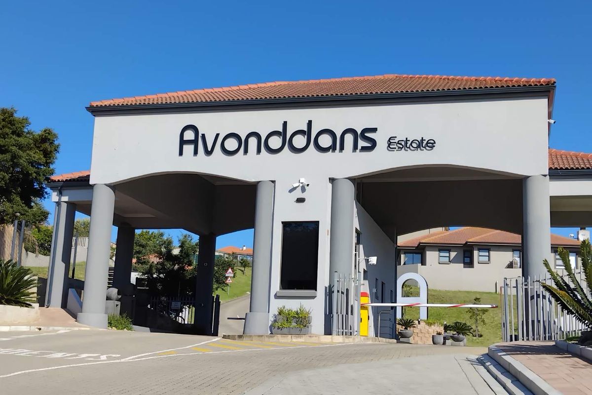 Prime Vacant Land in Prestigious Avonddans Country Estate - Photo 2