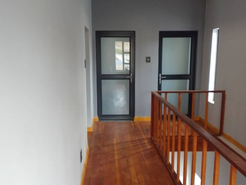 Prime Commercial Property for Rent - Photo 10