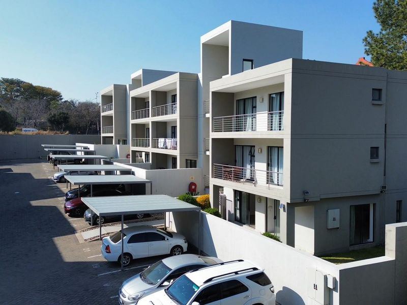 MODERN LIVING IN THE HEART OF RIVONIA – CHOOSE YOUR PERFECT FLOOR! - Photo 1