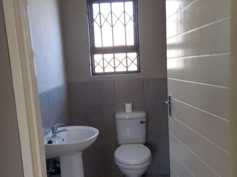 TWO BEDROOM HOUSE FOR SALE IN DAWN PARK EXT 49 - Photo 6