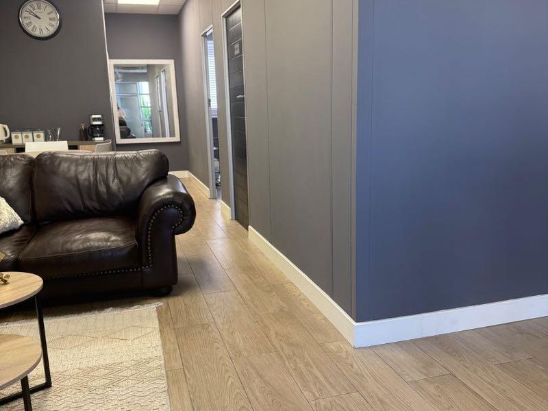 Turn key office- flat - Photo 3