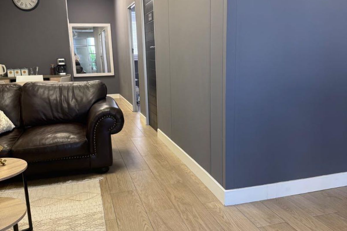 Turn key office- flat - Photo 3