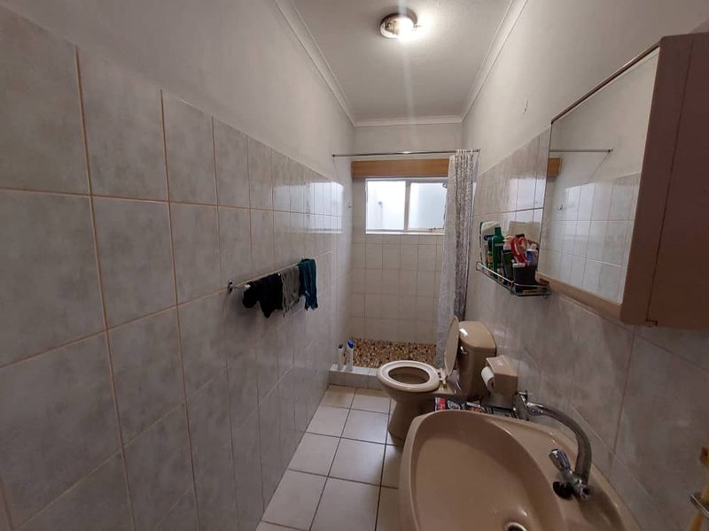 HOCHLAND PARK - FOR SALE - Photo 4