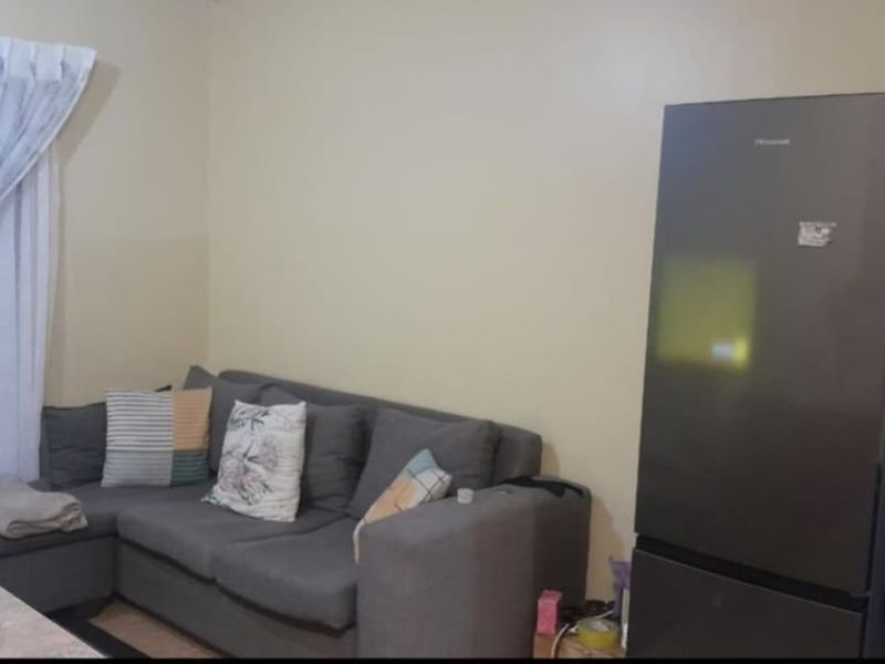 1 Bedroom Apartment For Sale!! - Photo 9