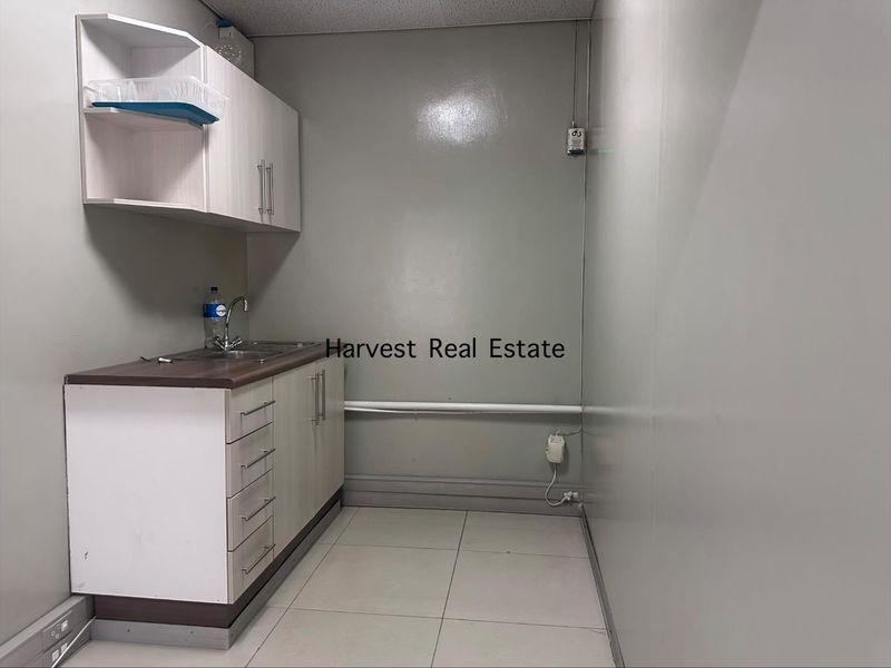 Office For Rent Windhoek West - Photo 5