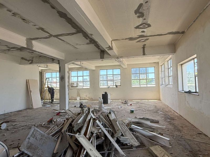 500m2 of first floor space ideal for cross fit gym - Photo 7