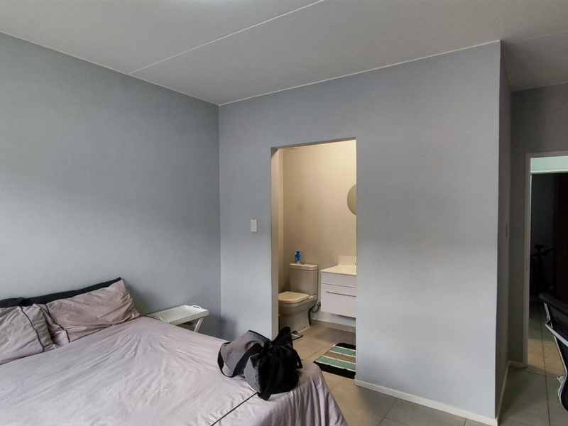 Two-bedroom Ground floor unit for Sale - Photo 7