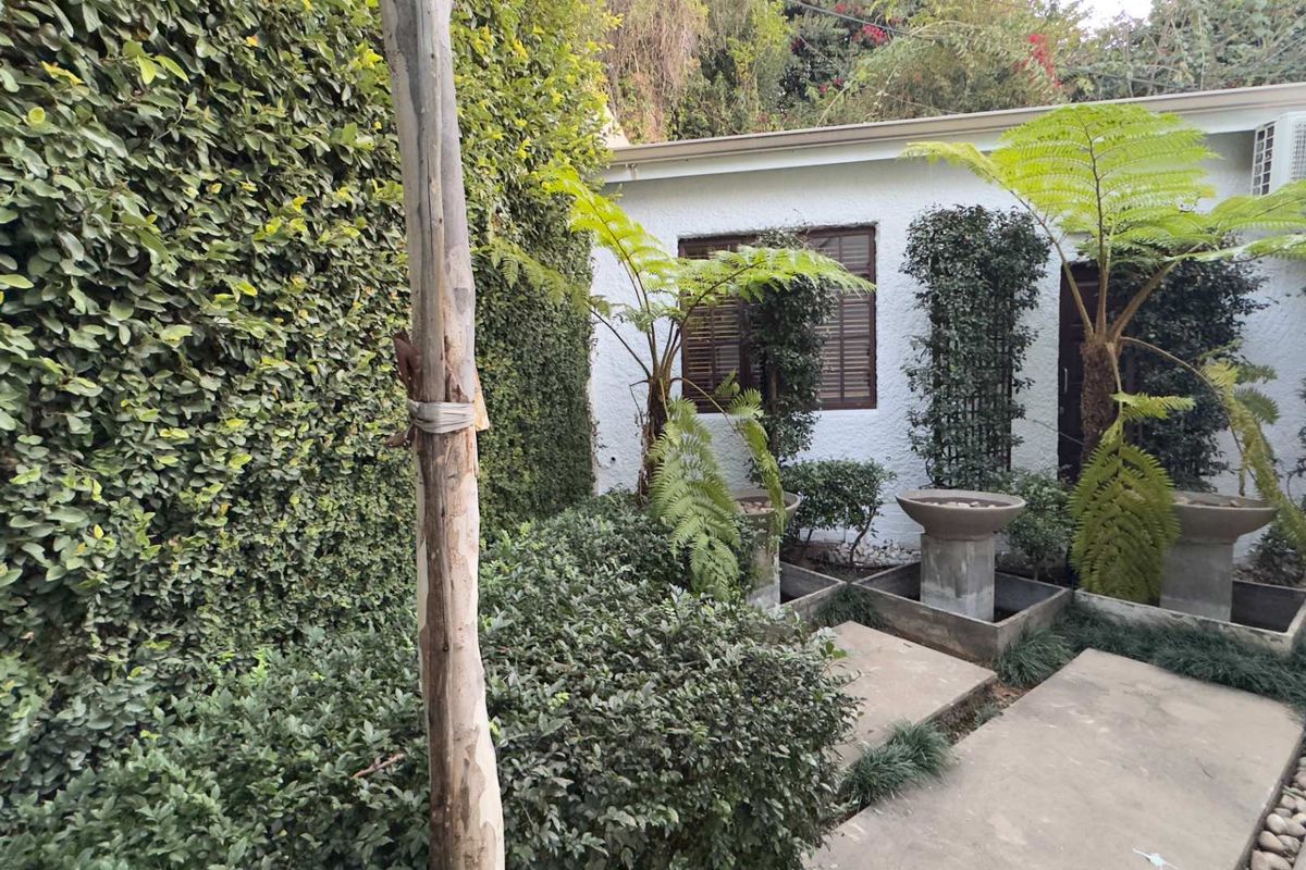 Bramley Brilliance – A Mansion Made for Legacy Living - Photo 5