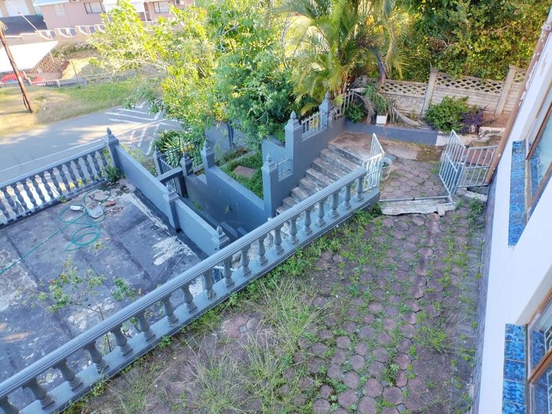 3 Bedroom House for Sale in Silverglen - Photo 2