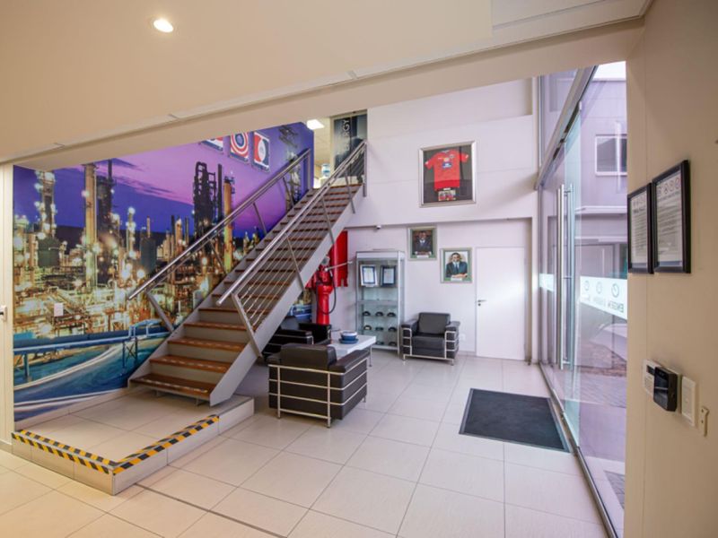 FOR SALE - Office space in CBD for Investors! - Photo 6