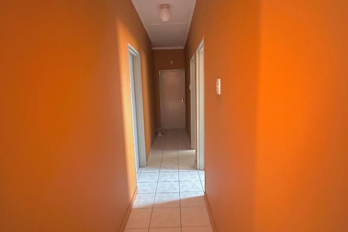 Neat Home for sale - Photo 3