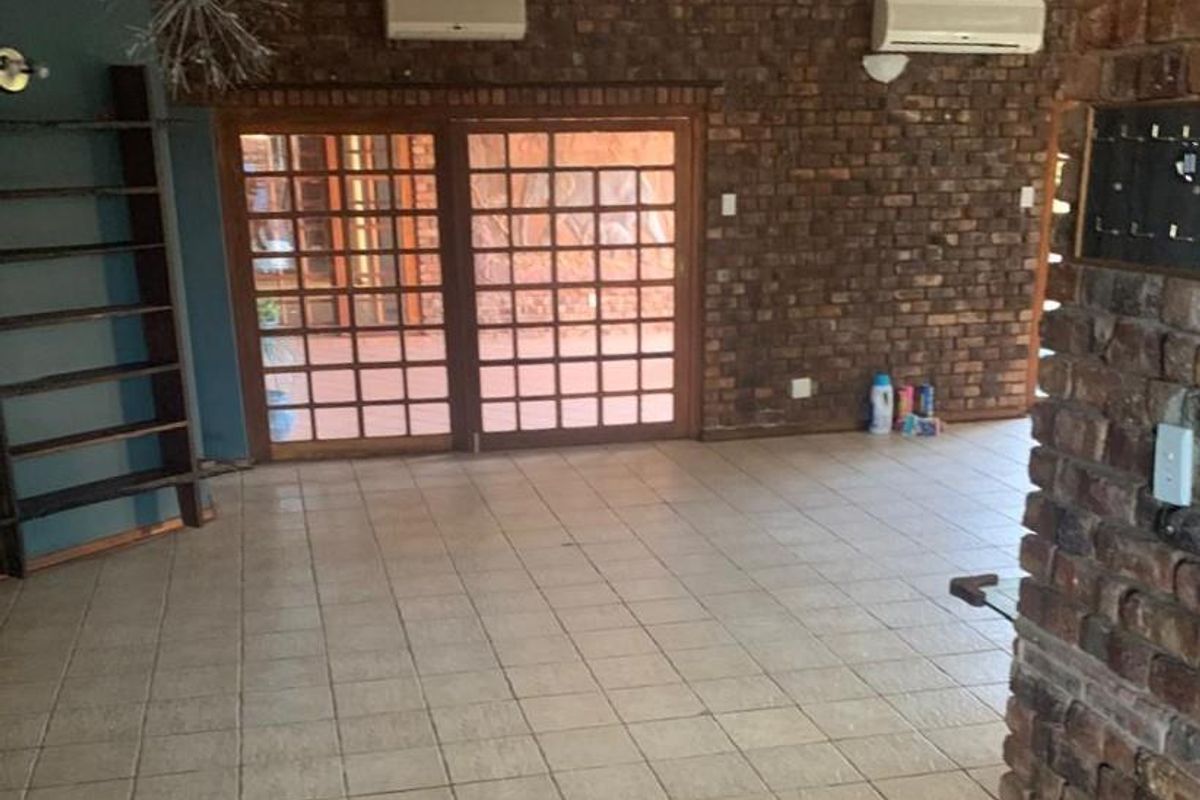 A Rare Kimberley Gem - Space, Water Security & Income Potential - Photo 4