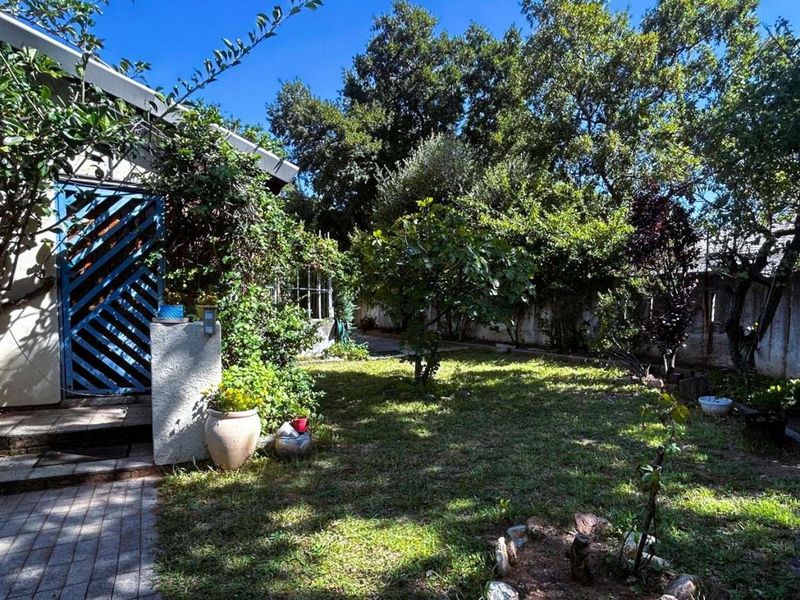 Charming 4 Bedroom Home Bursting with Potential – Elandspark - Photo 2