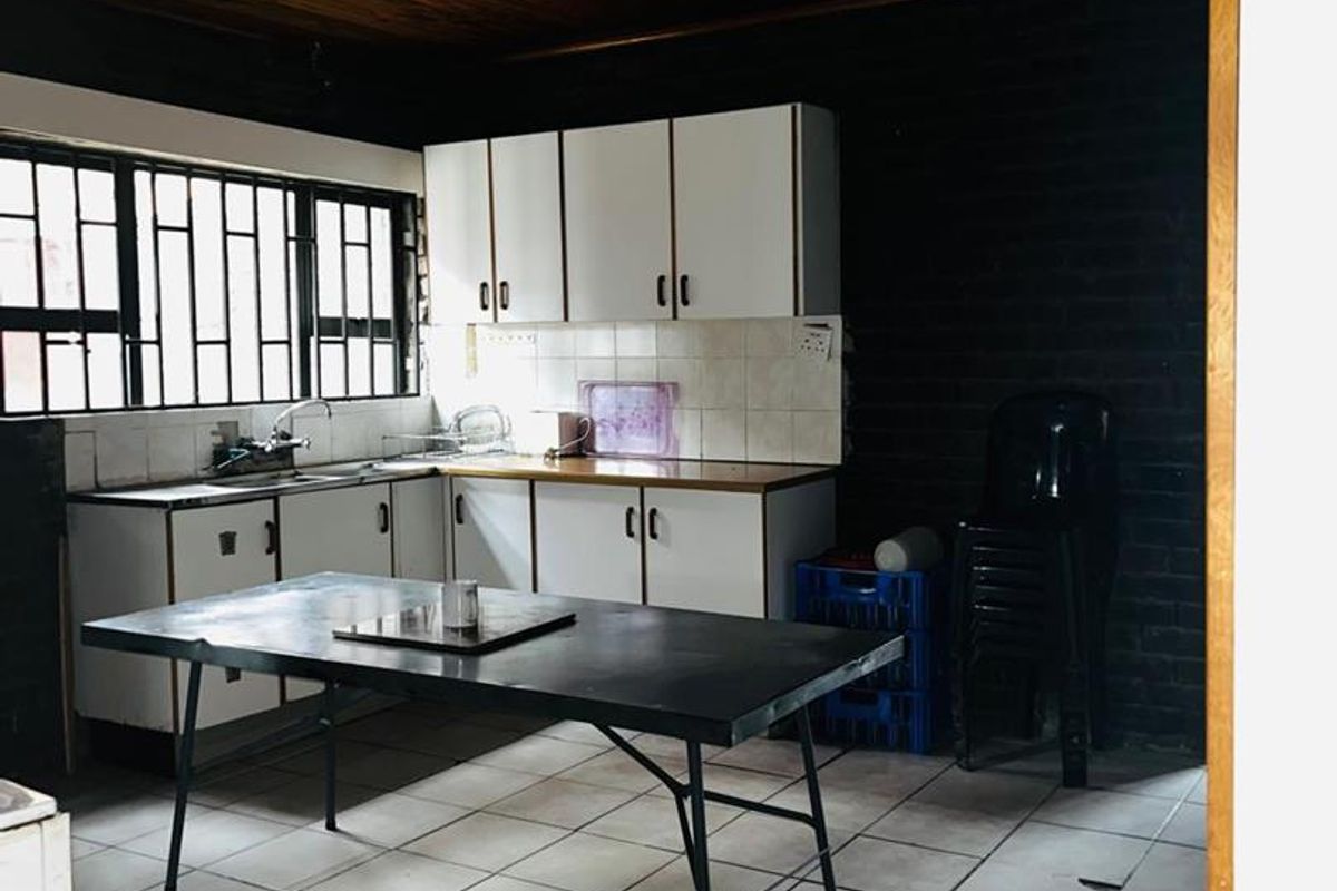 House for Sale in Madadeni, Newcastle, KZN - Photo 5