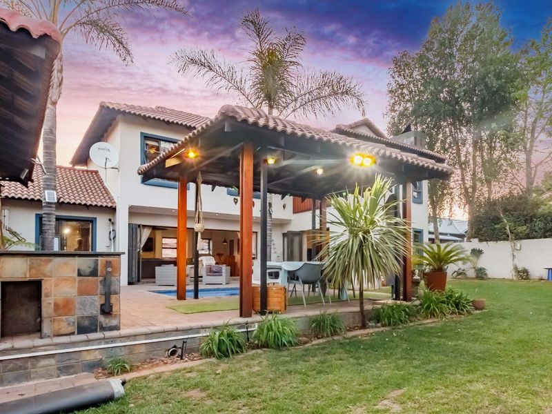 Gorgeous Midlands Estate home - Photo 6