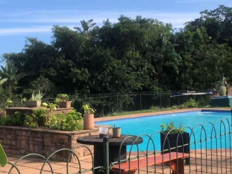 Convenient One-Bedroom Apartment in Ballito Central - Photo 9
