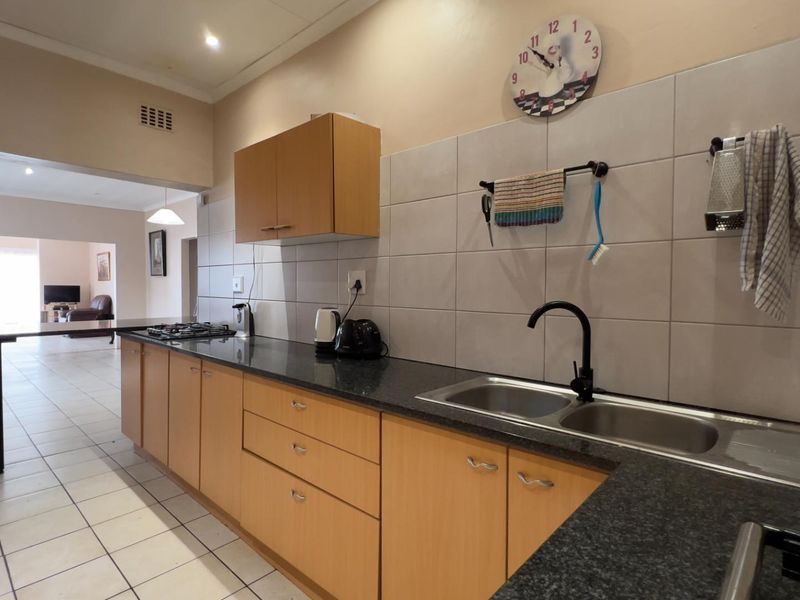 Highly sough after muliti purpose property - Photo 8