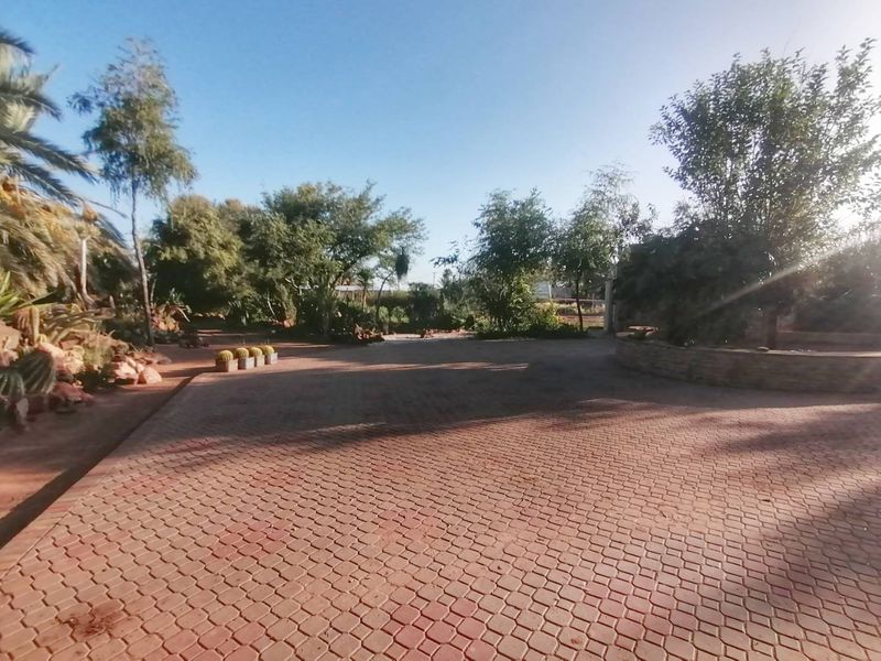 GORGOUES PLOT FOR SALE, ENDLESS POSSIBILLITIES - MARIENTAL (HARDAP) - Photo 3