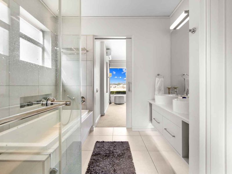 Luxury Ground Floor Living in The Links at Ebotse Golf & Country Estate - Photo 6