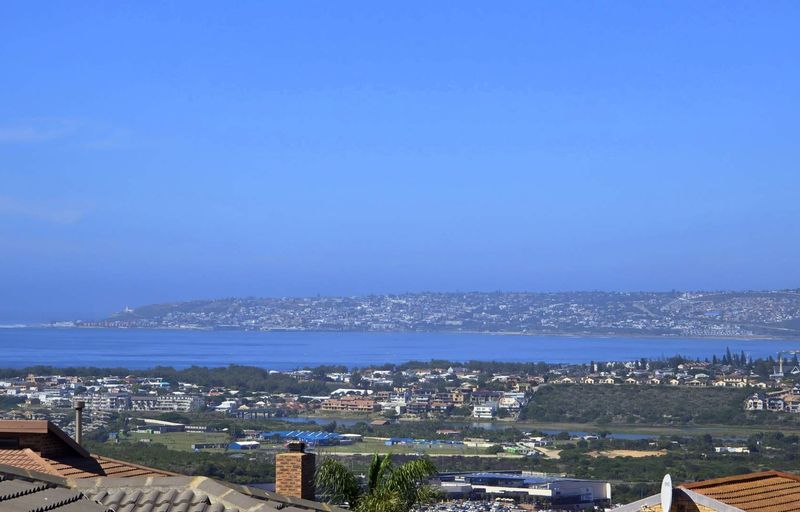 EXCLUSIVE COASTAL LIVING | PANORAMIC BAY VIEWS | 4 BEDROOM | DUAL LIVING POTENTIAL
