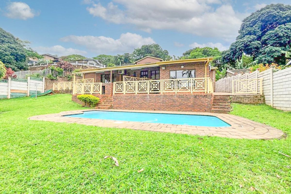 Cozy family home in prime Glen Anil! - Photo 2