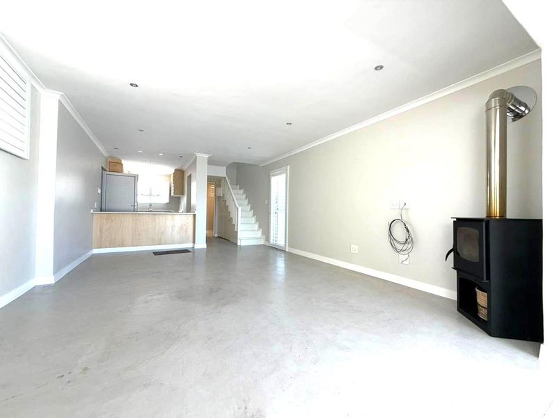 3 Bedroom Townhouse Camps Bay - Photo 6