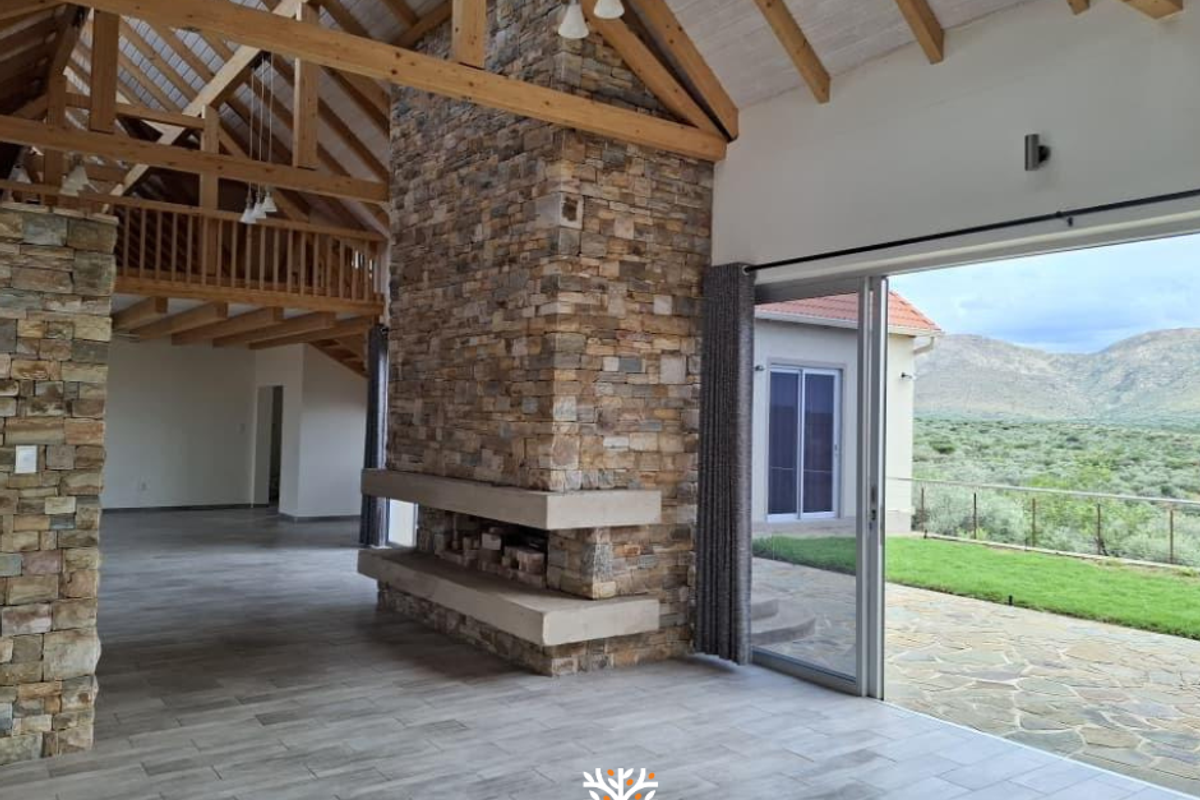 Luxury Estate Living in Finkenstein | N$18 Million - Photo 4