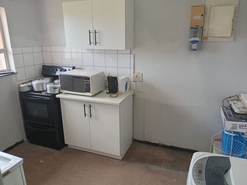 Spacious 3-Bedroom Home in Brackenham, Richards Bay Complex - Photo 4