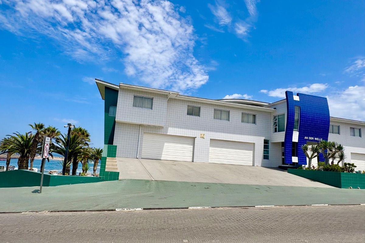 3 Bedrooms Apartment To Rent in Swakopmund - Photo 5