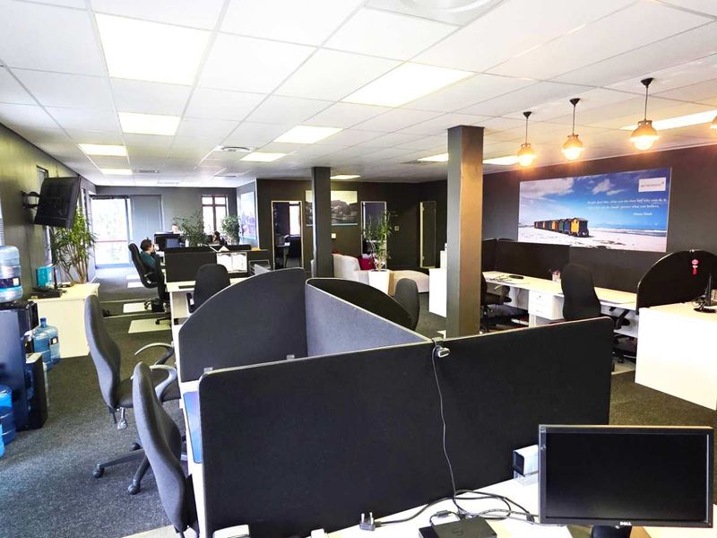 Modern First Floor Office in Westlake - Photo 3