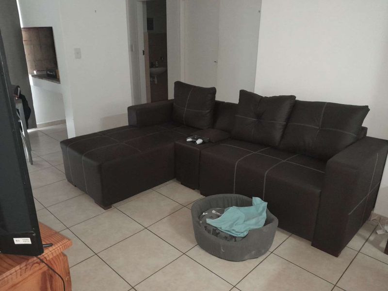 Flat for sale at The Reeds - Photo 2