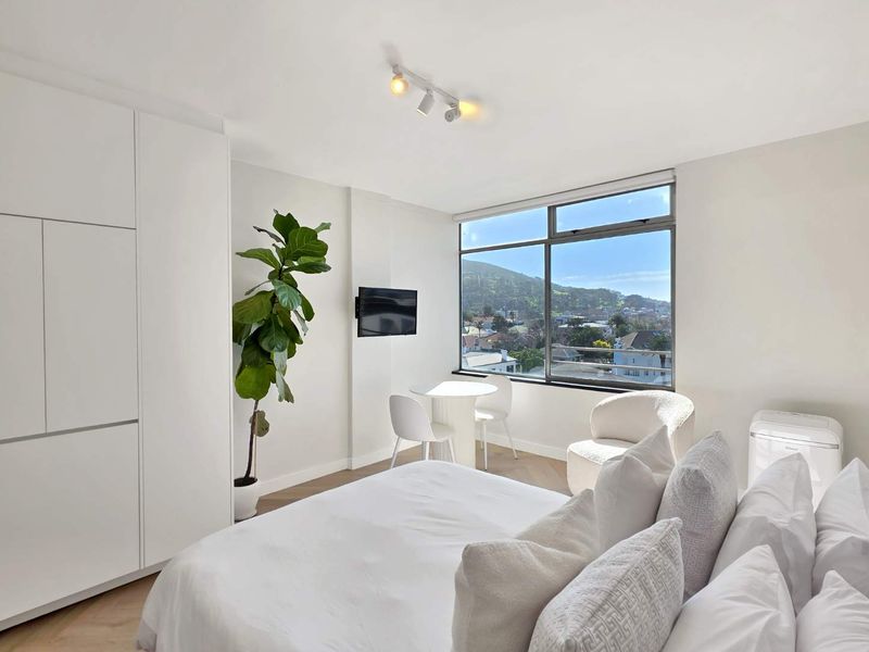 Stylish City Living in the Heart of Kloof Street - Photo 1