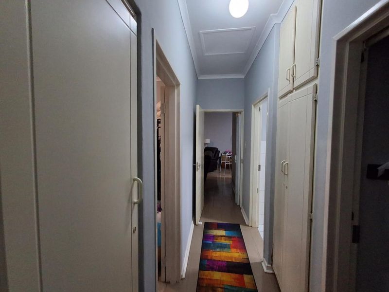 Cozy house in West Acres for sale - Photo 10