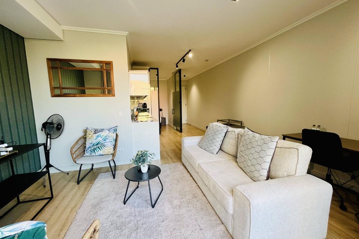 Luxurious one bedroom executive apartment for sale at Ellipse Waterfall - Photo 5