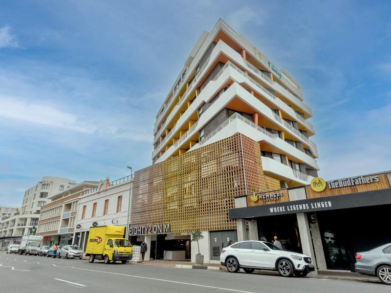 BEAUTIFUL, SECURE AND SPECTACULAR SEA VIEWS - Photo 1