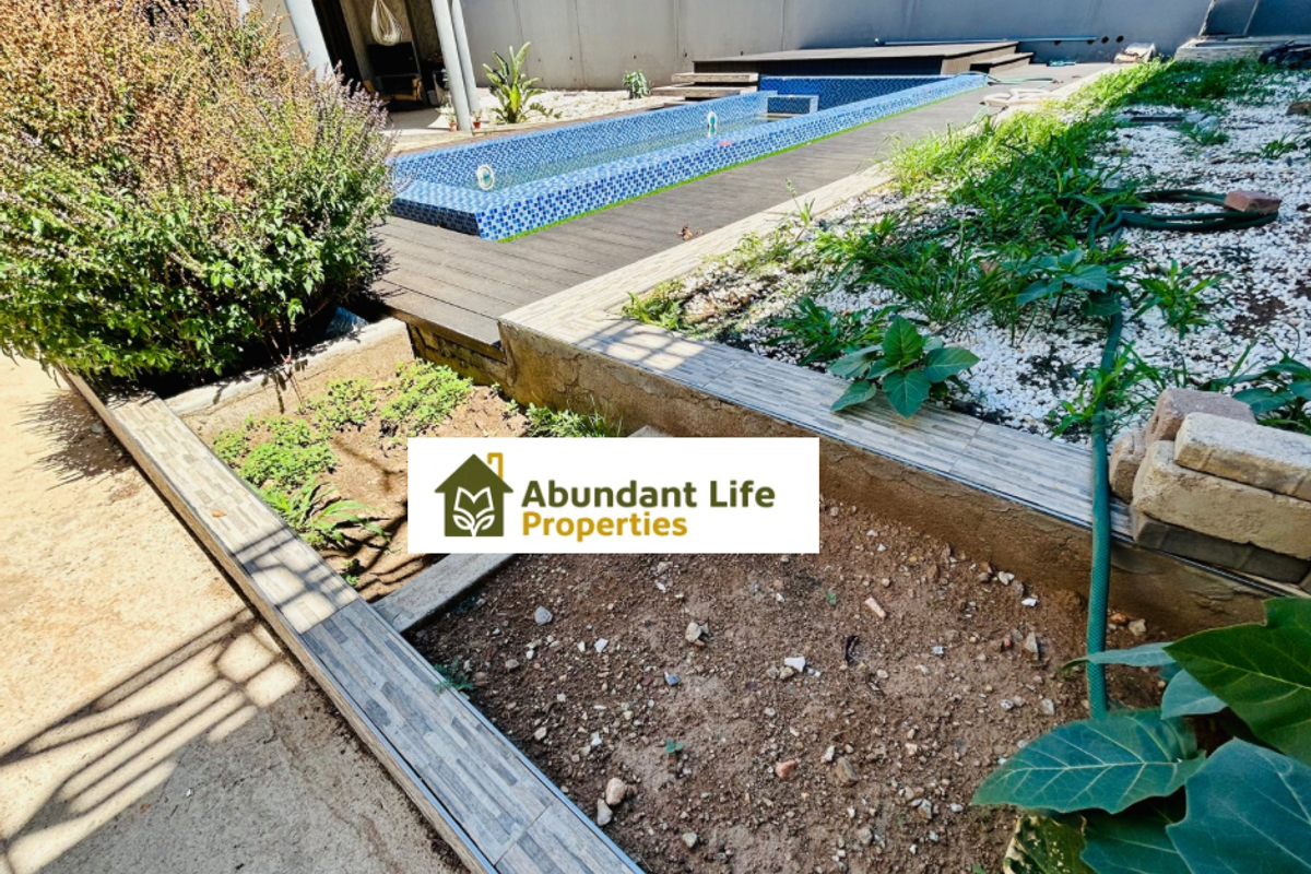 Double-Storey Family Home For SALE! - Photo 2