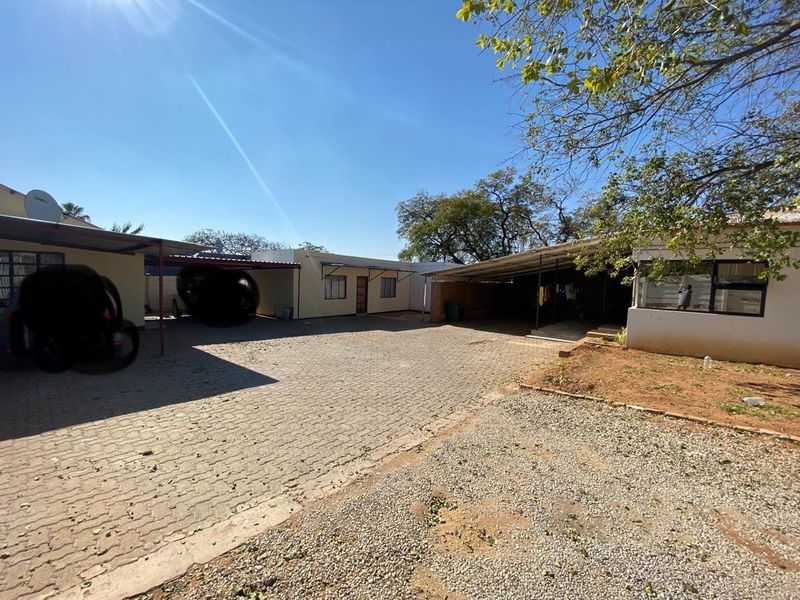 Tsumeb Townhouse - Photo 3