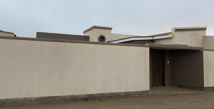 Property #2416708, House For Sale in Meersig