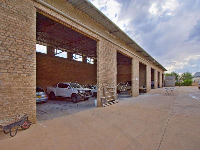 Otjiwarongo:  Industrial Property WITH LOADS OF POTENTIAL is for sale - Photo 8