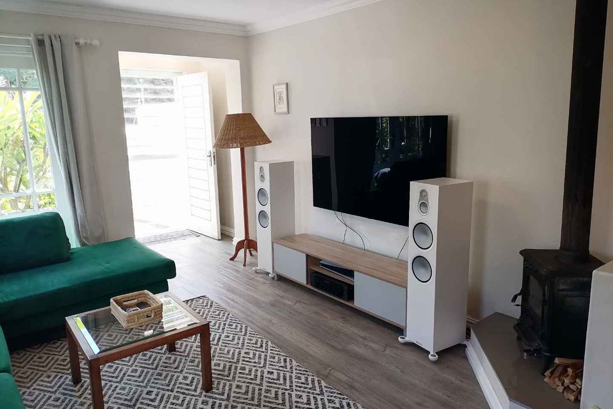 Double-Story Townhouse in the Heart of Rondebosch - Photo 5