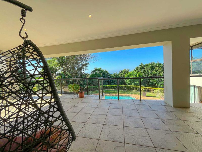Magnificent Herrwood Park home with Sea Views. - Photo 7