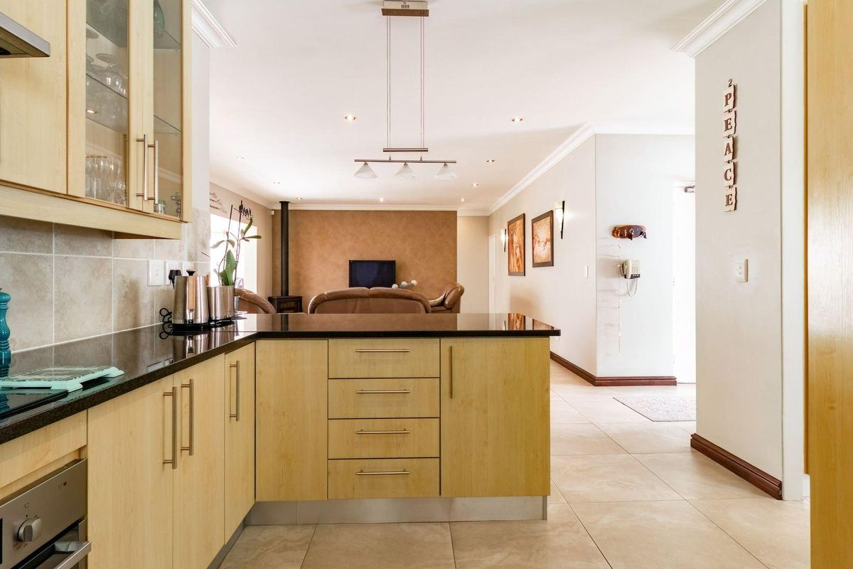 Corner Plot Gem with All the Extras in Westwood Village Estate - Photo 4