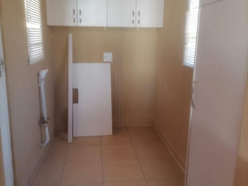 Ondangwa - Oluno Perfect Family Home For Sale - Photo 6