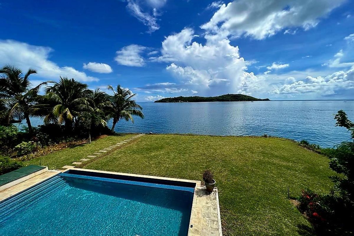 Exceptional Eden Island Villa in unbeatable position - Photo 3