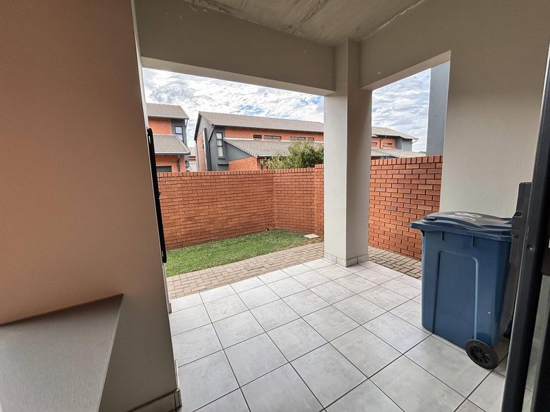 Modern 3-Bedroom Duplex in Secure Estate - Photo 7