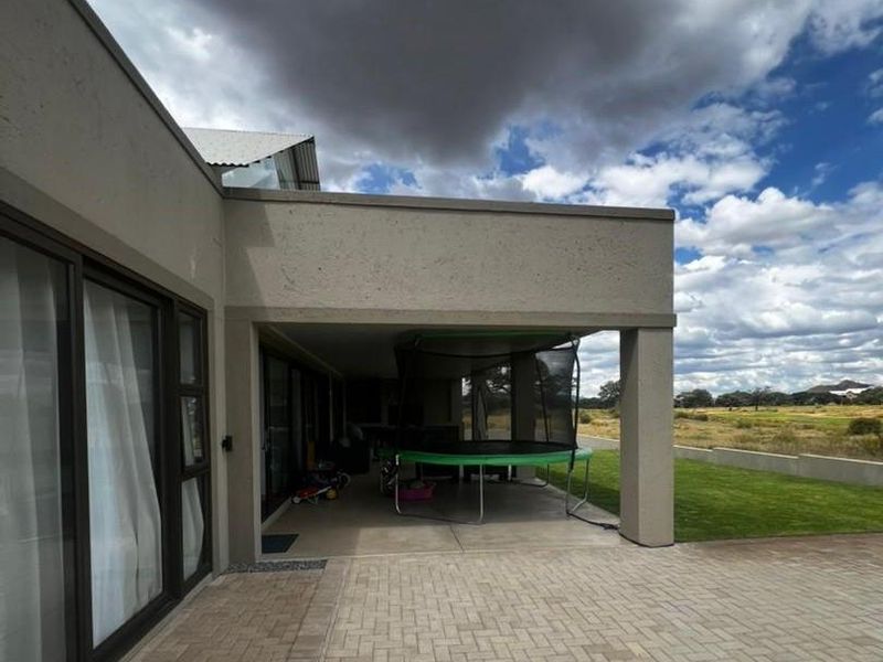 Modern and bright 3 Bedroom house Omeya Golf Estate - Photo 3