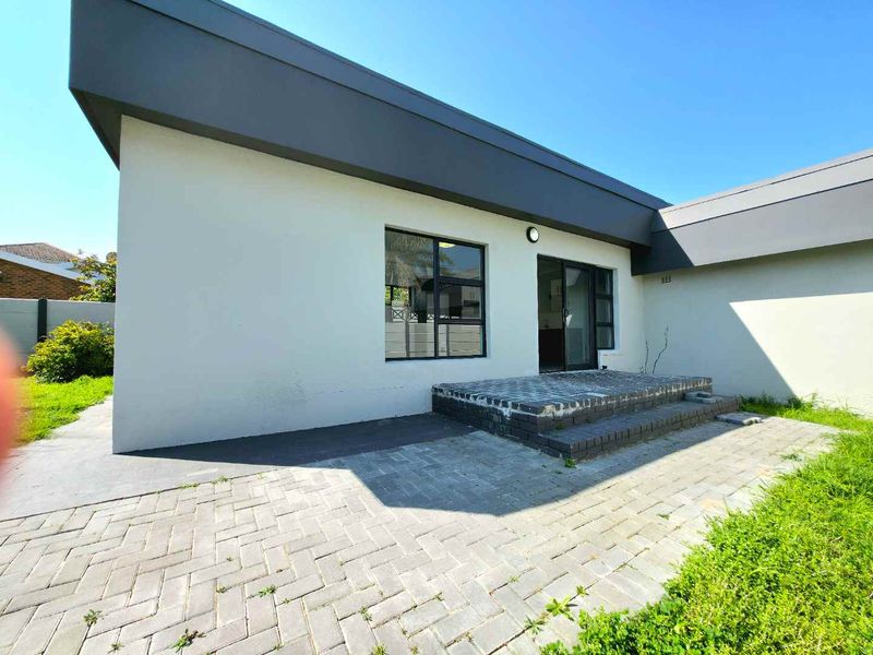 Convenience Meets Comfort in Welgelegen - Photo 3