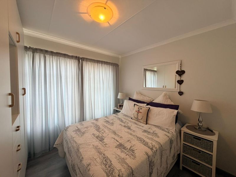 Exceptional Opportunity: Modern Home, Prime Spot - Photo 7