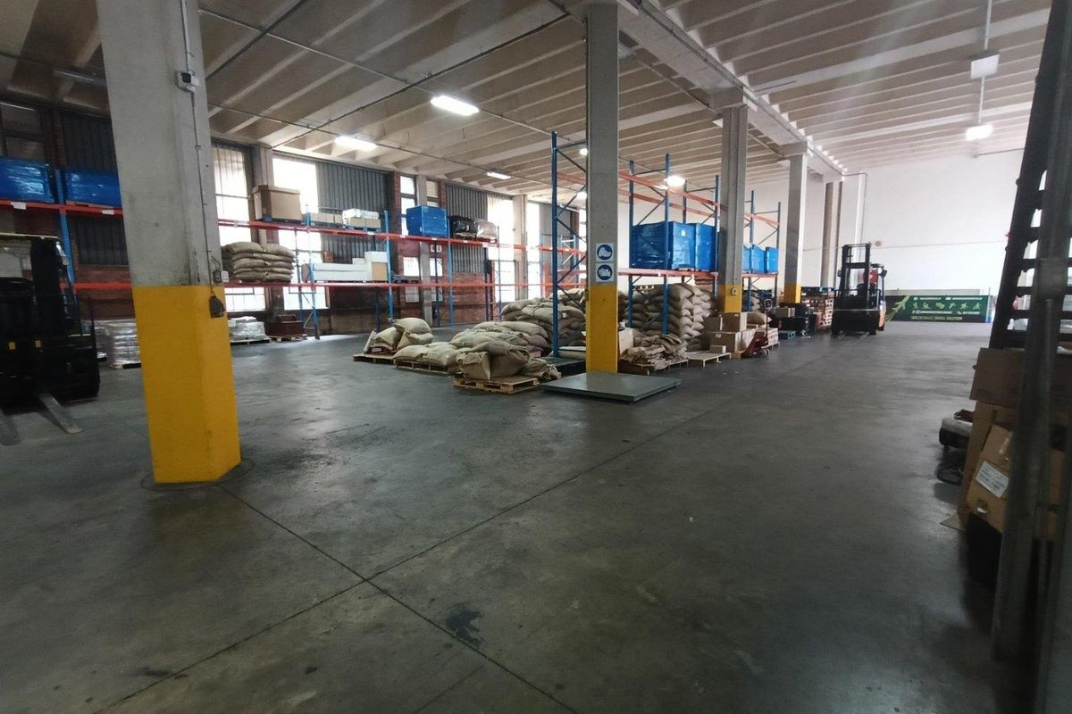 Warehouse - Industrial park | 1370m2 - Photo 2