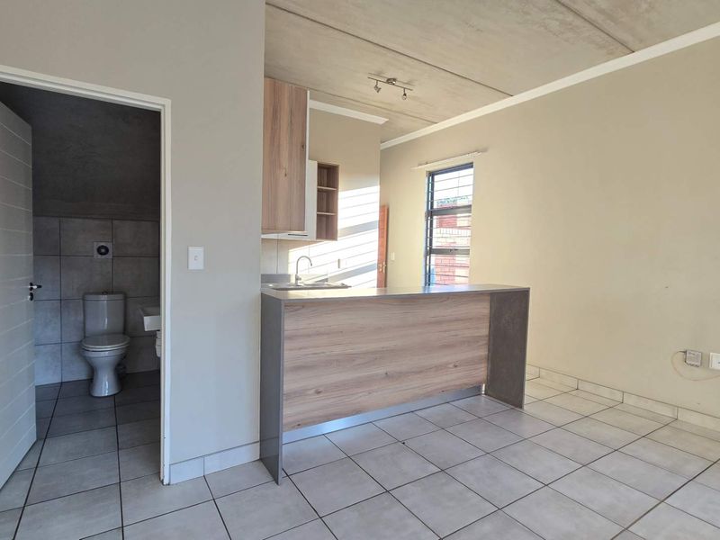 Beautiful and Modern 2 Bedroom Duplex Townhouse in Montana - Photo 6